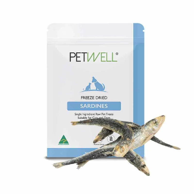 PetWell Freeze Dried Whole Sardines Treats for Dogs and Cats 80g